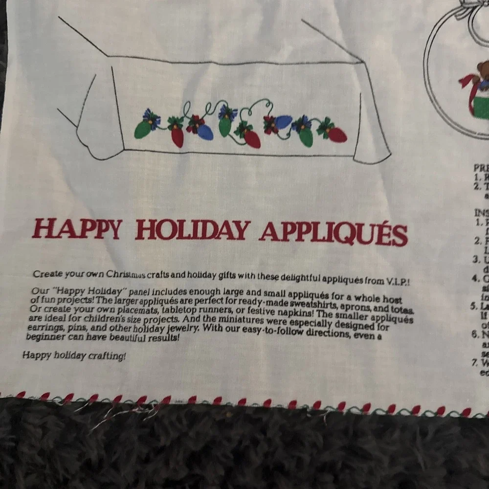 Cranston VIP Panel HAPPY HOLIDAY APPLIQUES: Bears, Nutcrackers, Gingerbread More